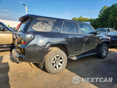 Trzecie zdjęcie samochodu z tyłu: 2022 TOYOTA 4RUNNER TRD OFF-ROAD PREMIUM VIN:JTERU5JR5N6043576 - miniatura