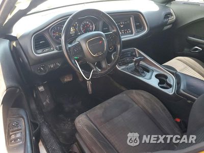 Zdjęcie 8 z 12 samochodu: 2019 DODGE CHALLENGER SXT VIN:2C3CDZGG6KH709057 - miniatura