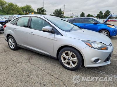 Czwarte zdjęcie samochodu z boku: 2013 FORD FOCUS SE VIN:1FADP3F21DL289617 - miniatura