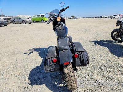 Czwarte zdjęcie samochodu z boku: 2019 HARLEY-DAVIDSON FXBB VIN:1HD1YJJ6XKB066390 - miniatura