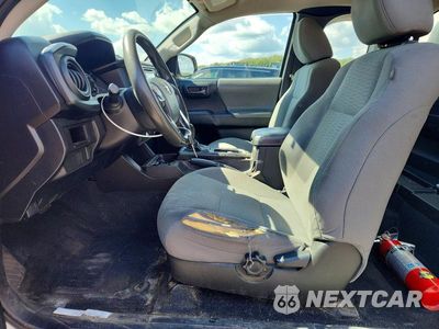 Zdjęcie 7 z 12 samochodu: 2016 TOYOTA TACOMA SR VIN:5TFRX5GN3GX062544 - miniatura