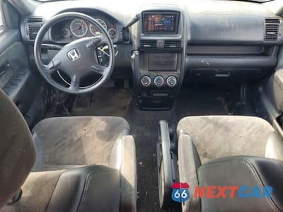 Zdjęcie 8 z 13 samochodu: 2004 HONDA CR-V EX VIN:JHLRD78864C055574 - miniatura