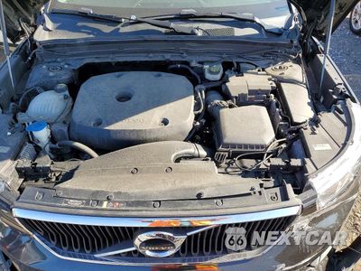 Zdjęcie 12 z 13 samochodu: 2021 VOLVO XC40 T5 MOMENTUM VIN:YV4162UK3M2424922 - miniatura