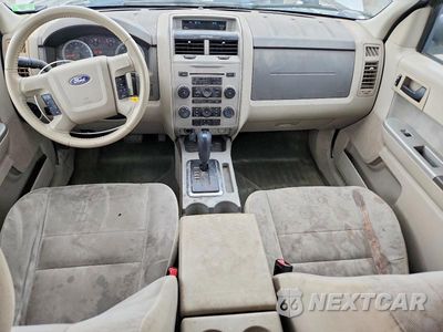 Zdjęcie 8 z 12 samochodu: 2011 FORD ESCAPE XLT VIN:1FMCU9D70BKB91709 - miniatura