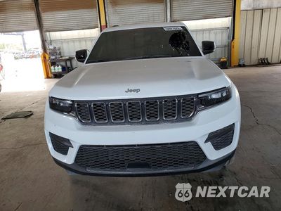 Piąte zdjęcie samochodu w środku: 2025 JEEP GRAND CHEROKEE LAREDO VIN:1C4RJHAG4S8803350 - miniatura