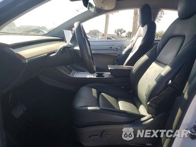 Zdjęcie 7 z 13 samochodu: 2022 TESLA MODEL Y VIN:7SAYGAEE9NF490037 - miniatura