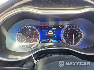 Zdjęcie 9 z 12 samochodu: 2015 CHRYSLER 200 C VIN:1C3CCCCB7FN583993 - miniatura