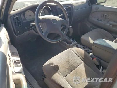 Zdjęcie 8 z 13 samochodu: 2004 TOYOTA TACOMA PRERUNNER V6 VIN:5TESN92N54Z369823 - miniatura