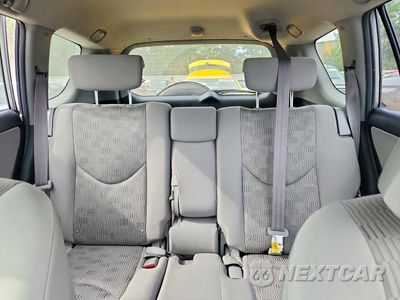 Zdjęcie 10 z 13 samochodu: 2010 TOYOTA RAV4 BASE VIN:JTMBF4DV4A5024780 - miniatura