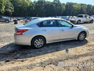 Trzecie zdjęcie samochodu z tyłu: 2013 NISSAN ALTIMA 2.5 VIN:1N4AL3AP4DC227730 - miniatura
