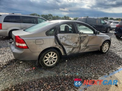 Trzecie zdjęcie samochodu z tyłu: 2006 VOLVO S40 T5 VIN:YV1MS682762159691 - miniatura