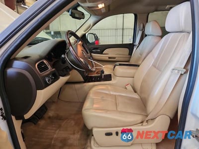 Zdjęcie 7 z 12 samochodu: 2008 GMC NEW SIERRA K1500 DENALI VIN:2GTEK638781290094 - miniatura
