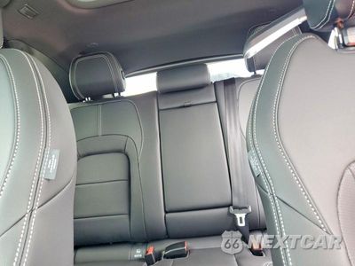 Zdjęcie 10 z 13 samochodu: 2026 JAGUAR F-PACE R-DYNAMIC S VIN:SADCT2EX4TA758044 - miniatura