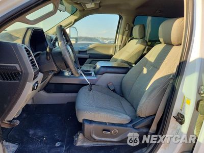 Zdjęcie 7 z 12 samochodu: 2019 FORD F350 SUPER DUTY VIN:1FT8W3BT6KEE10480 - miniatura