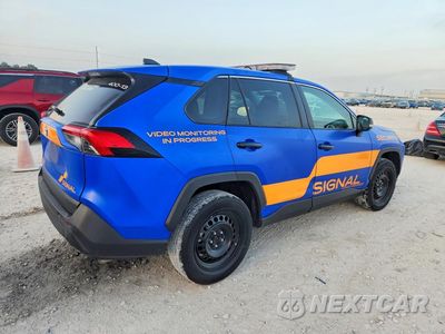 Trzecie zdjęcie samochodu z tyłu: 2024 TOYOTA RAV4 LE VIN:2T3G1RFV0RC464323 - miniatura
