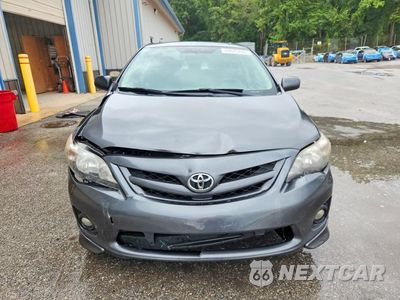 Piąte zdjęcie samochodu w środku: 2011 TOYOTA COROLLA S VIN:2T1BU4EE8BC716730 - miniatura