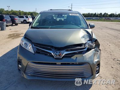 Piąte zdjęcie samochodu w środku: 2019 TOYOTA SIENNA XLE PREMIUM 7-PASSENGER VIN:5TDDZ3DC8KS218362 - miniatura