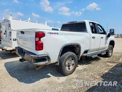 Trzecie zdjęcie samochodu z tyłu: 2021 CHEVROLET SILVERADO K2500 HEAVY DUTY VIN:1GC5YLE73MF282806 - miniatura