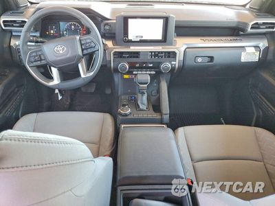 Zdjęcie 8 z 13 samochodu: 2026 TOYOTA TACOMA SR5 VIN:3TMLB5JN2TM260920 - miniatura