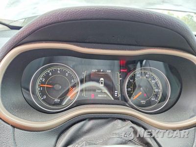 Zdjęcie 9 z 13 samochodu: 2015 JEEP CHEROKEE LATITUDE VIN:1C4PJMCS7FW709238 - miniatura