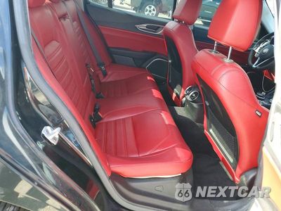 Zdjęcie 10 z 12 samochodu: 2018 ALFA ROMEO GIULIA TI VIN:ZARFAECN0J7565441 - miniatura