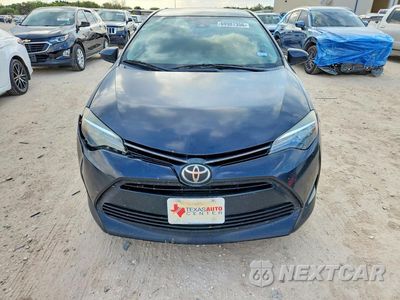 Piąte zdjęcie samochodu w środku: 2019 TOYOTA COROLLA LE VIN:2T1BURHE2KC141839 - miniatura