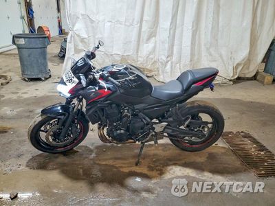 Trzecie zdjęcie samochodu z tyłu: 2023 KAWASAKI ER650 P VIN:ML5EREP14PDA81558 - miniatura