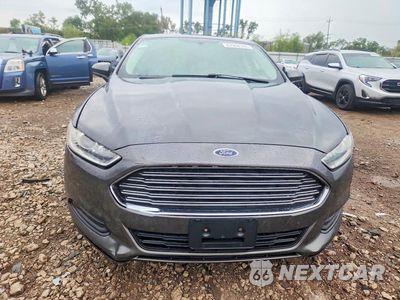 Piąte zdjęcie samochodu w środku: 2016 FORD FUSION S VIN:3FA6P0G70GR299546 - miniatura