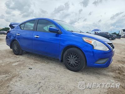 Czwarte zdjęcie samochodu z boku: 2016 NISSAN VERSA 1.6 SV VIN:3N1CN7AP9GL805840 - miniatura