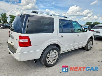 Trzecie zdjęcie samochodu z tyłu: 2013 FORD EXPEDITION LIMITED VIN:1FMJU1K50DEF62928 - miniatura