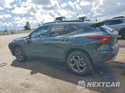 Drugie zdjęcie samochodu z przodu: 2026 CHEVROLET TRAX 1LT VIN:KL77LHEP6TC130164 - miniatura