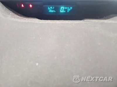 Zdjęcie 9 z 13 samochodu: 2005 TOYOTA PRIUS BASE VIN:JTDKB20U957057765 - miniatura
