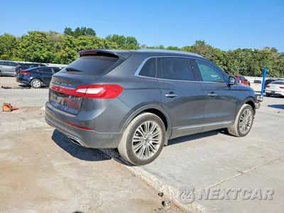 Trzecie zdjęcie samochodu z tyłu: 2018 LINCOLN MKX RESERVE VIN:2LMPJ6LP5JBL42101 - miniatura