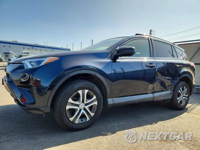 2018 TOYOTA RAV4 LE JTMZFREV0JJ176086 - główne zdjęcie licytacji z USA - miniatura