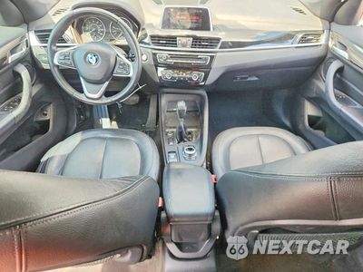 Zdjęcie 8 z 13 samochodu: 2018 BMW X1 XDRIVE28I VIN:WBXHT3C38J5K21905 - miniatura