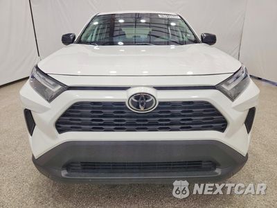 Piąte zdjęcie samochodu w środku: 2025 TOYOTA RAV4 LE VIN:2T3H1RFVXSC317551 - miniatura