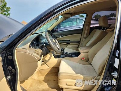 Zdjęcie 7 z 12 samochodu: 2009 HONDA ACCORD LXP VIN:1HGCP26499A200270 - miniatura