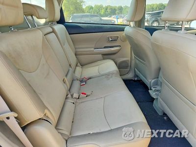 Zdjęcie 10 z 12 samochodu: 2017 TOYOTA PRIUS V FIVE VIN:JTDZN3EU1HJ059974 - miniatura