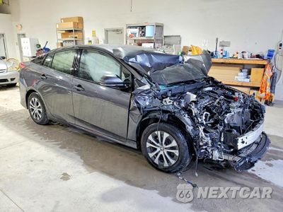Czwarte zdjęcie samochodu z boku: 2020 TOYOTA PRIUS PRIME XLE VIN:JTDKARFP4L3150727 - miniatura