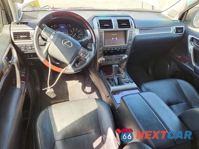 Zdjęcie 8 z 13 samochodu: 2019 LEXUS GX 460 PREMIUM VIN:JTJJM7FX0K5235328 - miniatura