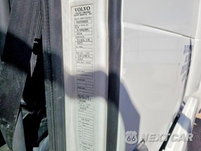 Zdjęcie 13 z 14 samochodu: 2005 VOLVO VN VNL VIN:4V4NC9TK45N394339 - miniatura