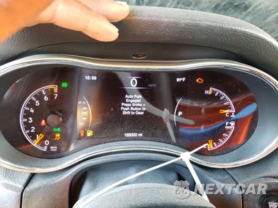 Zdjęcie 9 z 12 samochodu: 2015 JEEP GRAND CHEROKEE LIMITED VIN:1C4RJFBG2FC205635 - miniatura