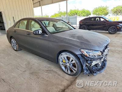 Czwarte zdjęcie samochodu z boku: 2018 MERCEDES-BENZ C 43 4MATIC AMG VIN:55SWF6EB7JU255641 - miniatura