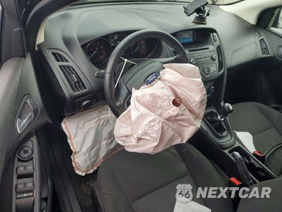 Zdjęcie 8 z 12 samochodu: 2015 FORD FOCUS SE VIN:1FADP3FE3FL372401 - miniatura