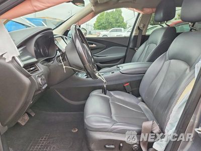 Zdjęcie 7 z 13 samochodu: 2020 BUICK ENVISION PREMIUM II VIN:LRBFX4SXXLD092284 - miniatura