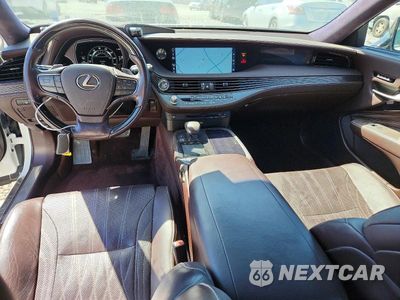 Zdjęcie 8 z 13 samochodu: 2019 LEXUS LS 500 BASE VIN:JTHB51FF1K5007958 - miniatura