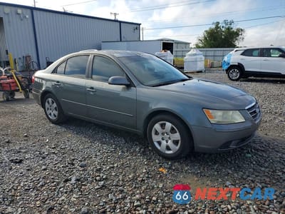 Czwarte zdjęcie samochodu z boku: 2009 HYUNDAI SONATA GLS VIN:5NPET46C79H491964 - miniatura