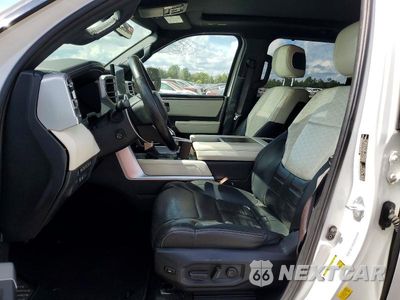 Zdjęcie 7 z 12 samochodu: 2022 TOYOTA TUNDRA CREWMAX CAPSTONE VIN:5TFVC5DB4NX002144 - miniatura