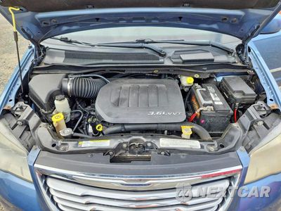 Zdjęcie 12 z 14 samochodu: 2011 CHRYSLER TOWN & COUNTRY TOURING VIN:2A4RR5DGXBR716490 - miniatura