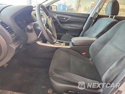 Zdjęcie 7 z 12 samochodu: 2015 NISSAN ALTIMA 2.5 S VIN:1N4AL3AP8FC294060 - miniatura